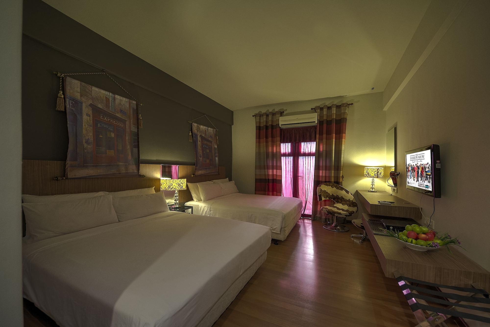 Arenaa Deluxe Hotel Малакка Экстерьер фото