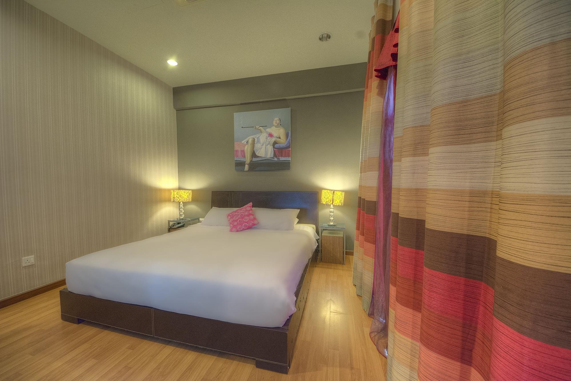 Arenaa Deluxe Hotel Малакка Экстерьер фото