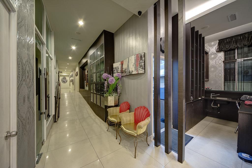 Arenaa Deluxe Hotel Малакка Экстерьер фото