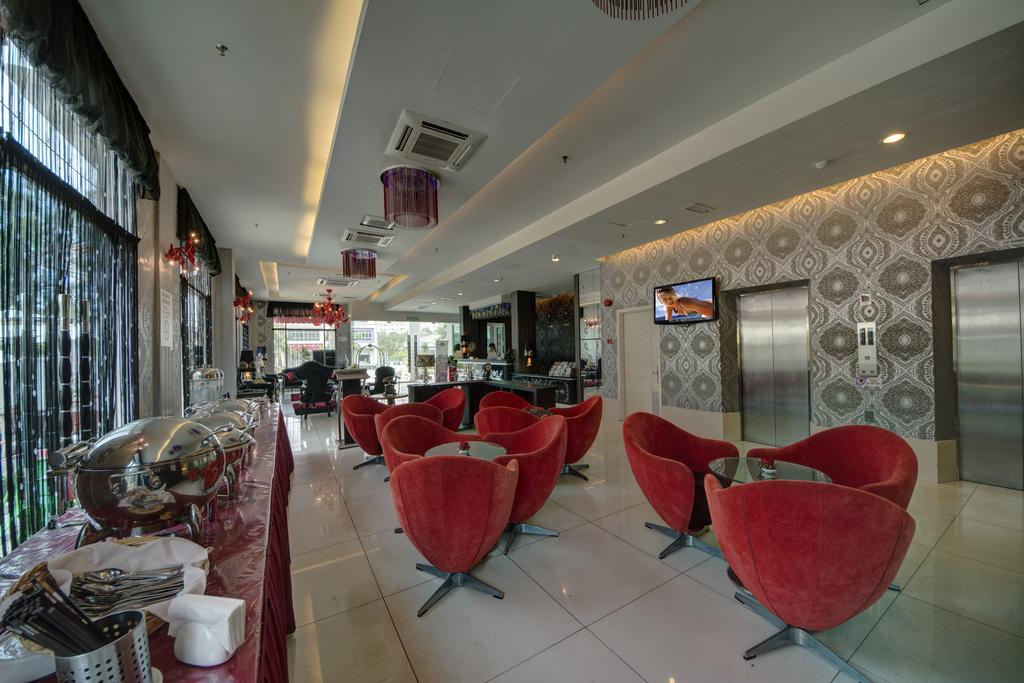 Arenaa Deluxe Hotel Малакка Экстерьер фото